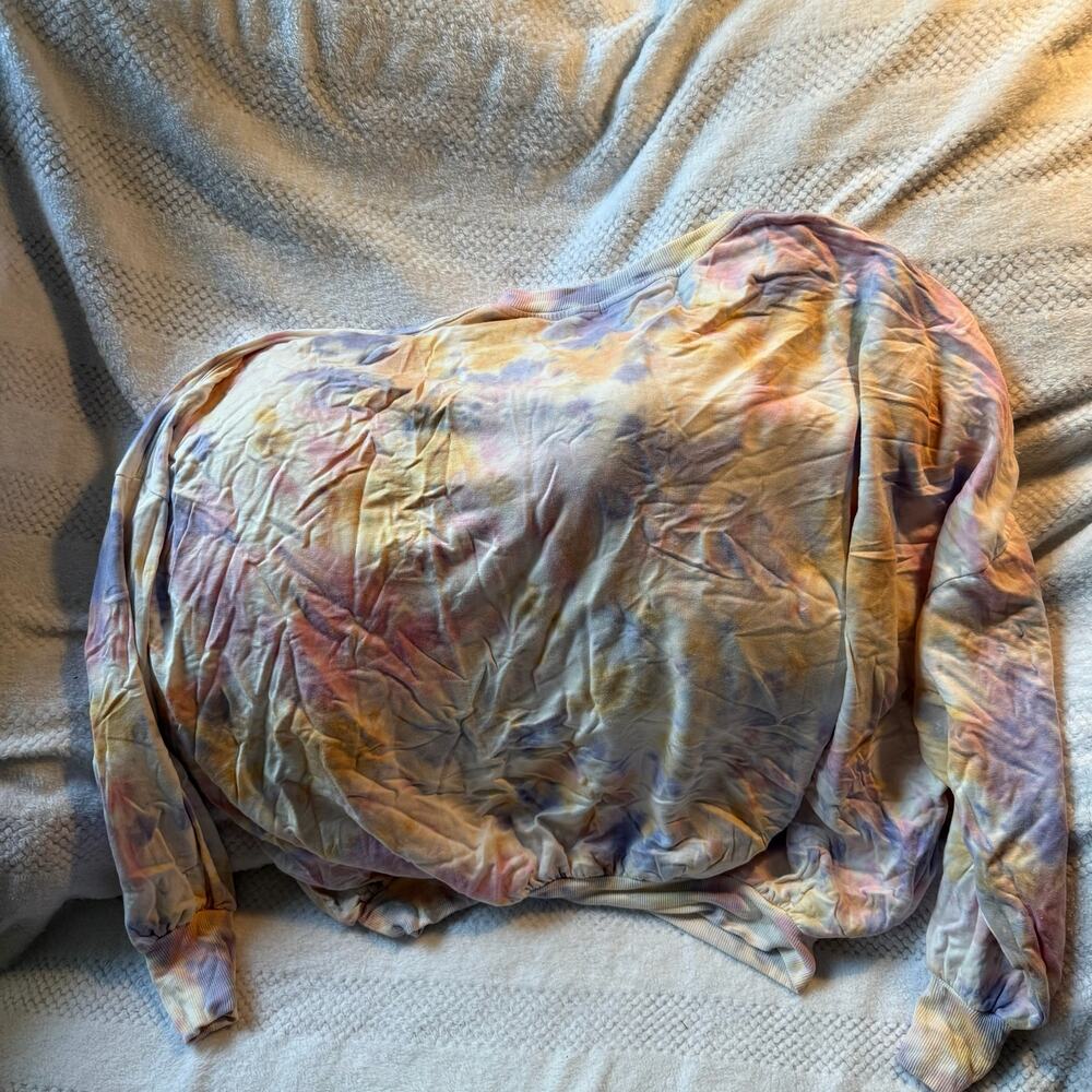 NWOT Young Fabulous & Broke tie dye sweater size medium